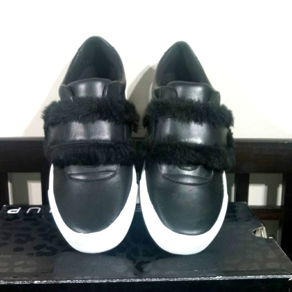 Jessica Simpson Ja-Dezirae Sneakers